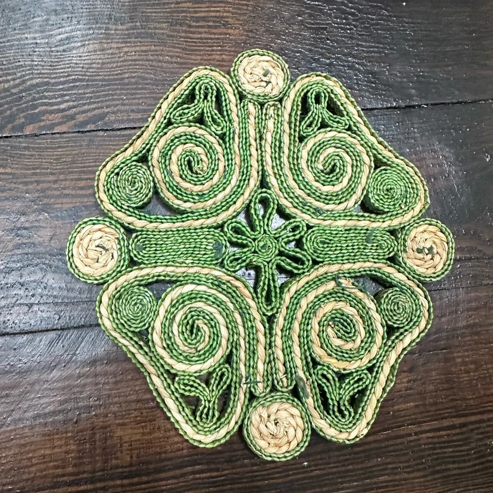Vintage Handmade Woven Green and Cream Trivet